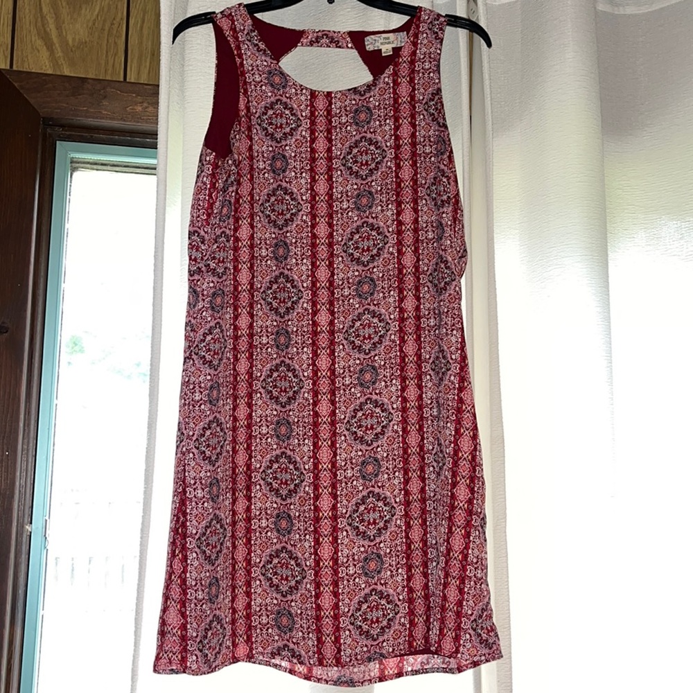 Woman’s Patterned Detailed Dress